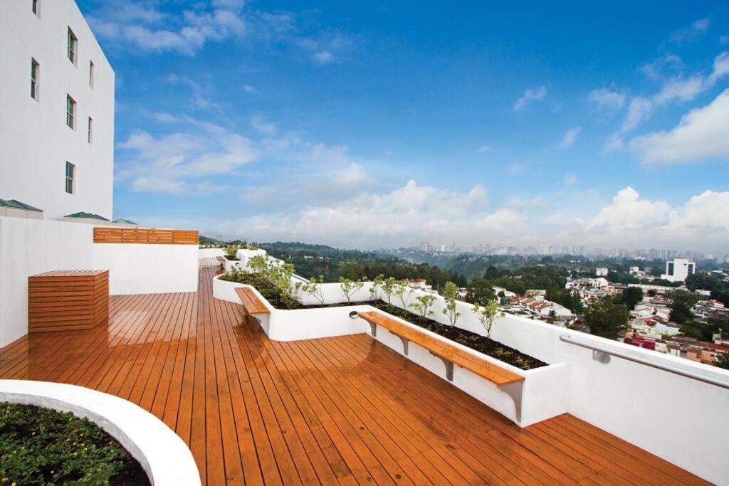 2 Rooms, 1 King Size Bed, 64" Smart Hdtv Guatemala Dış mekan fotoğraf